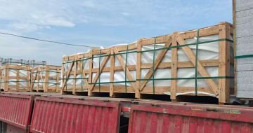 儋州 芝麻白花岗岩地铺石出口专车-泰国游