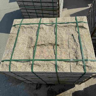 儋州 黄金麻花岗岩石材自然面蘑菇石成品