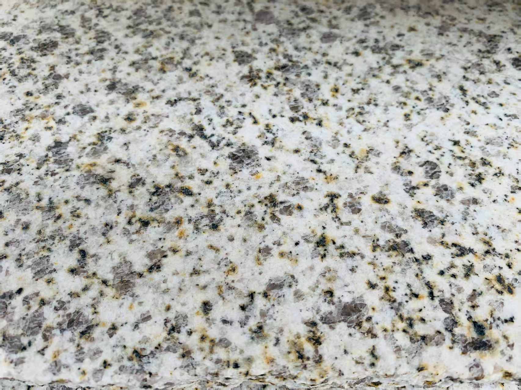 儋州 黄金麻花岗岩石材浅黄光面