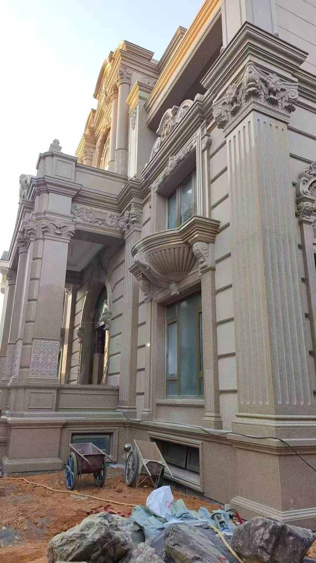 儋州 黄金麻花岗岩光面别墅外墙干挂施工完成