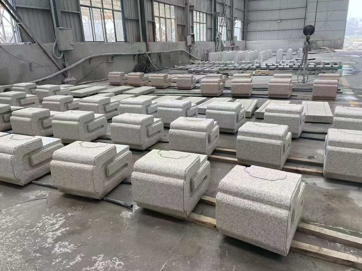 儋州 白麻花岗岩异形加工-石凳，坐凳