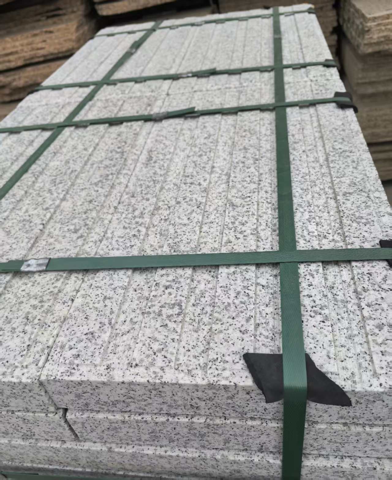 儋州 白麻花岗岩直行盲道石，盲条，地铺石