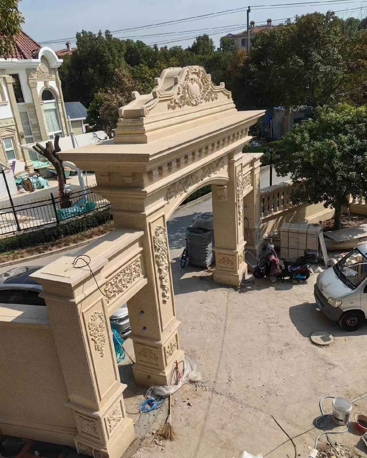 儋州 黄金麻荔枝面花岗岩别墅门楼