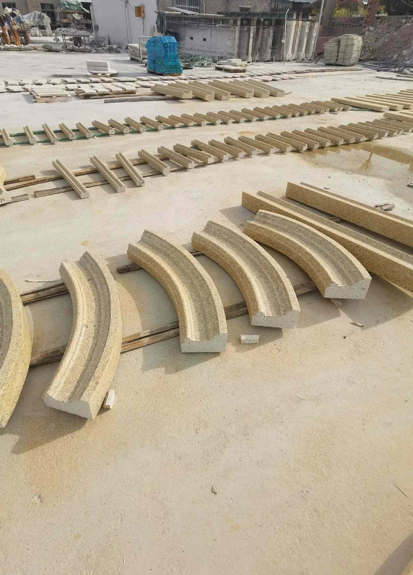 儋州 黄金麻花岗岩别墅线条